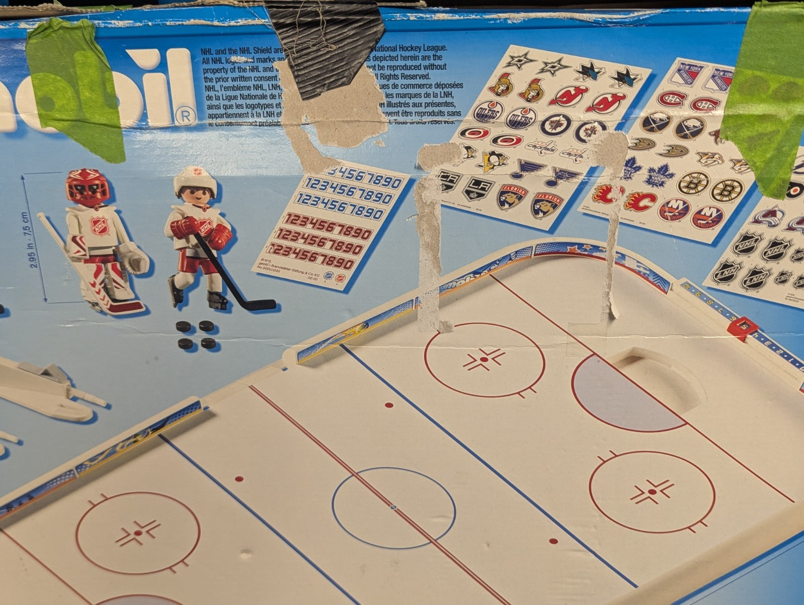 Playmobil Set 5068 NHL Hockey Rink with Players & Accessories See Pictures