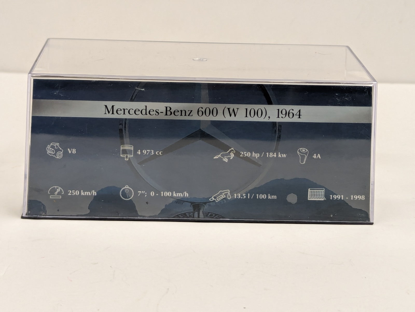 1/43 Scale Mercedes-Benz 600 Metal Diecast Car Model Classic Car