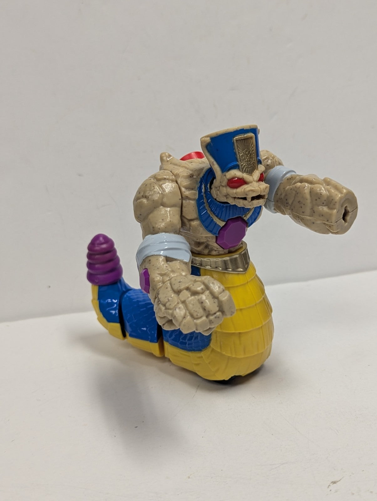 2016 Imaginext Serpent Striker 5" Action Figure Toy