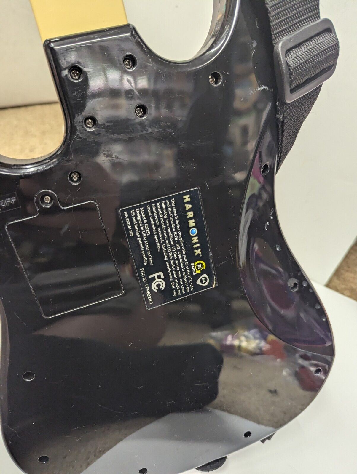 Harmonix Fender Stratocaster PS3 Wireless Guitar Controller - Black with STRAP
