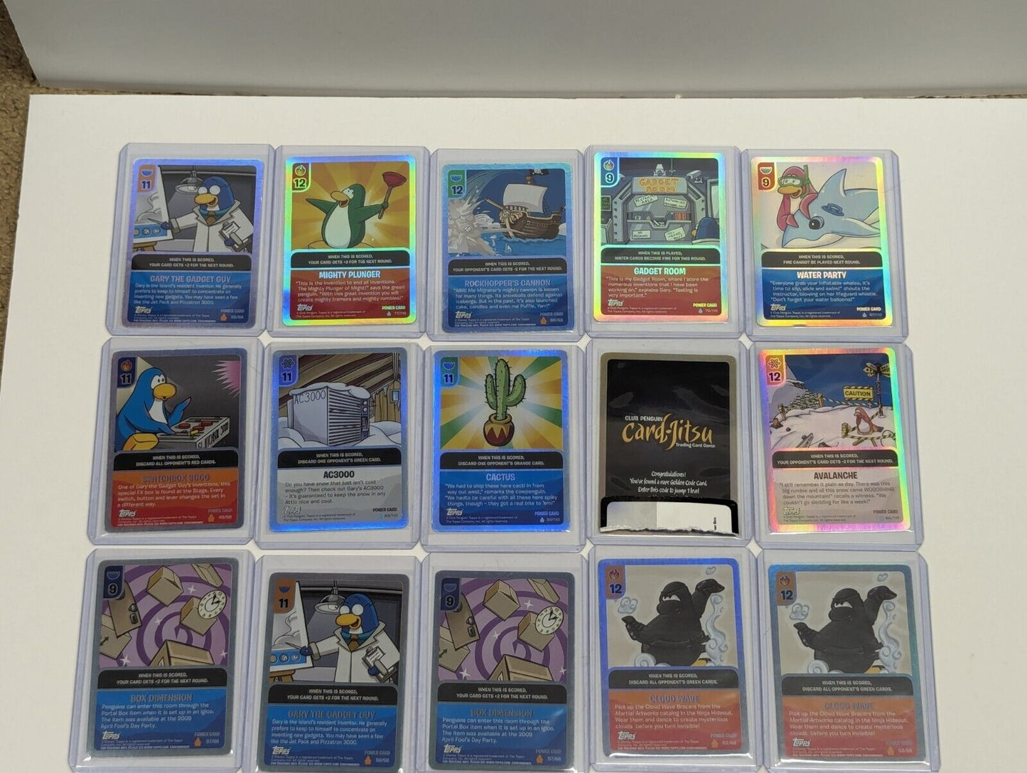 Topps Disney Club Penguin Card-Jitsu 70 Card Lot w/t Foil Cards, Poste Fandoms Treasure Topps Disney Club Penguin Card-Jitsu 70 Card Lot w/t Foil Cards, Poste Fandoms Treasure