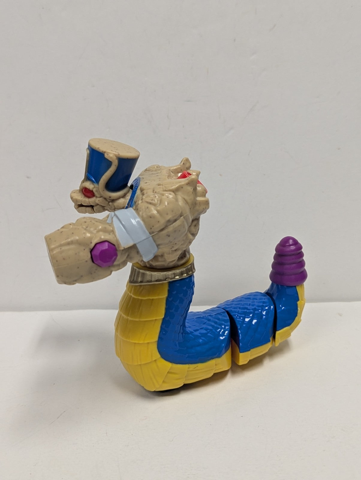 2016 Imaginext Serpent Striker 5" Action Figure Toy