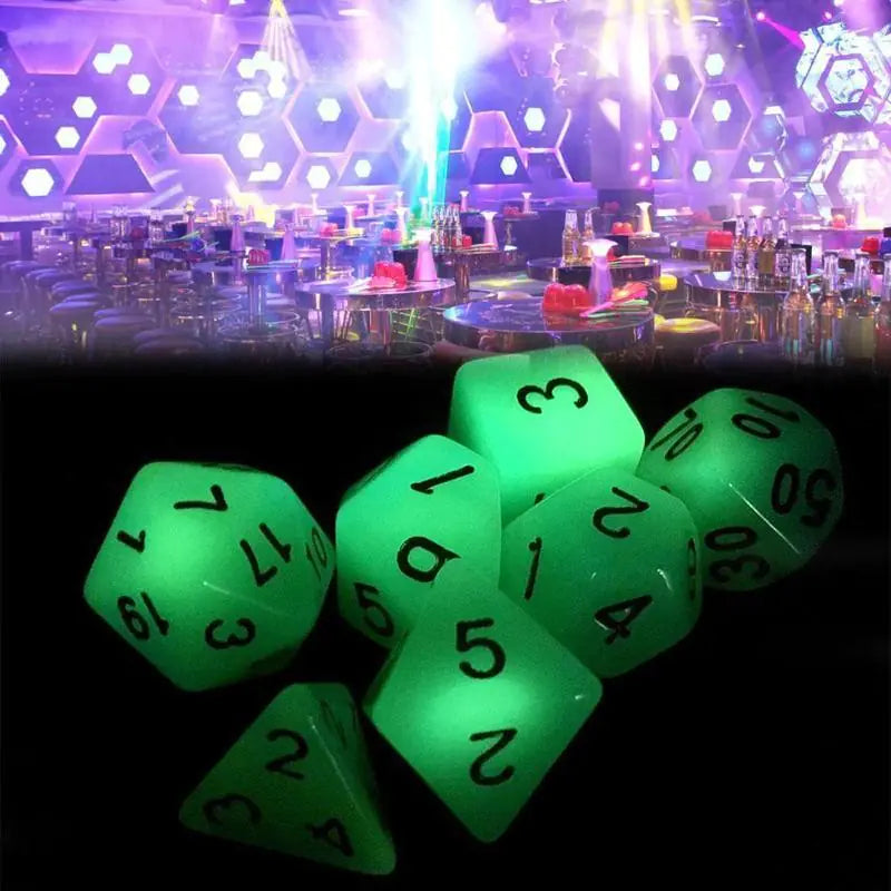 Glow in The Dark Dice Set (D20)