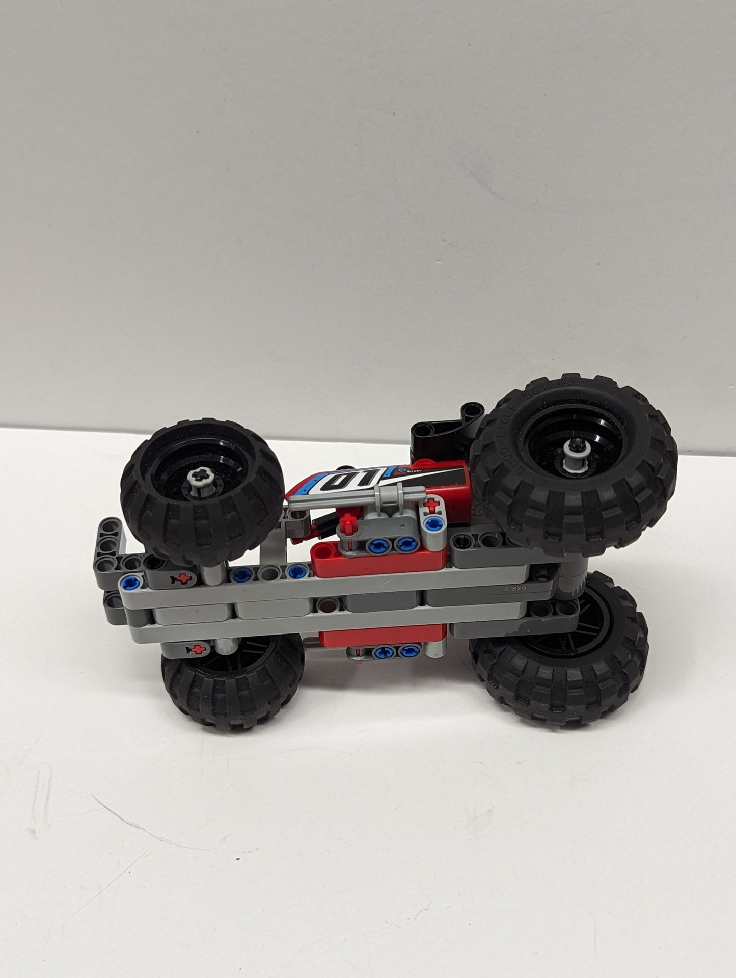Lego 42073 - Technic Bash! Loose As Is 1D