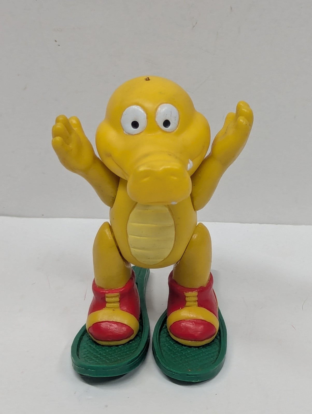 Roy Rogers Kids Meal Gator Tales Yellow Alligator Christmas Ornament