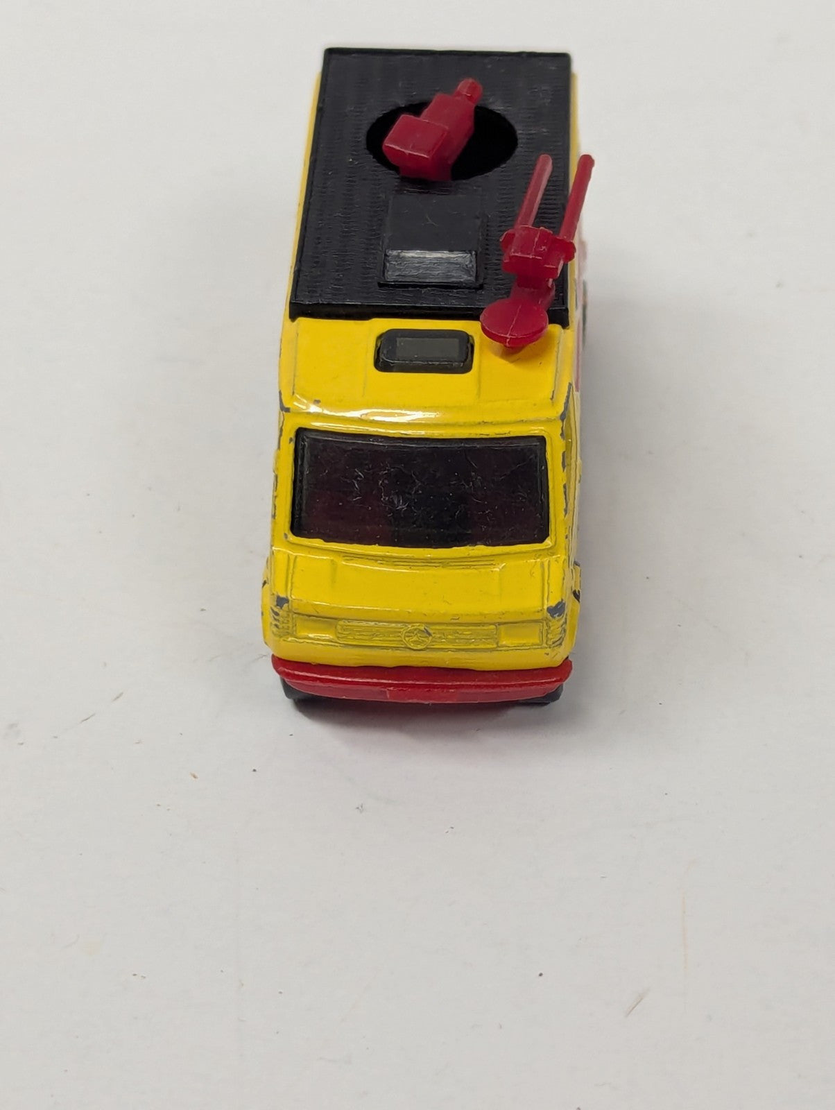 1989 Matchbox Int'l Ltd Cable TV News Truck  1:73 Scale 