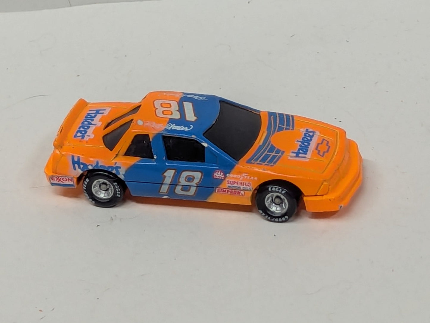 Racing Champions 1989 NASCAR #18 Hardee's Days of Thunder 1/64 Diecast PC22