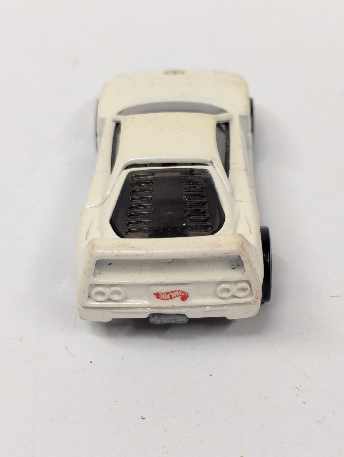 Hot Wheels Vintage 1988 FERRARI F40 Pearl White 1:64