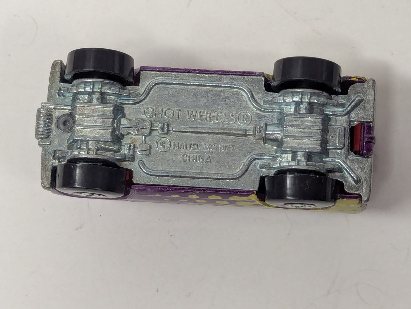 Vintage Hot Wheels 1997 Mainline #128 Baja Breaker Metalflake Purple w/ Yellow