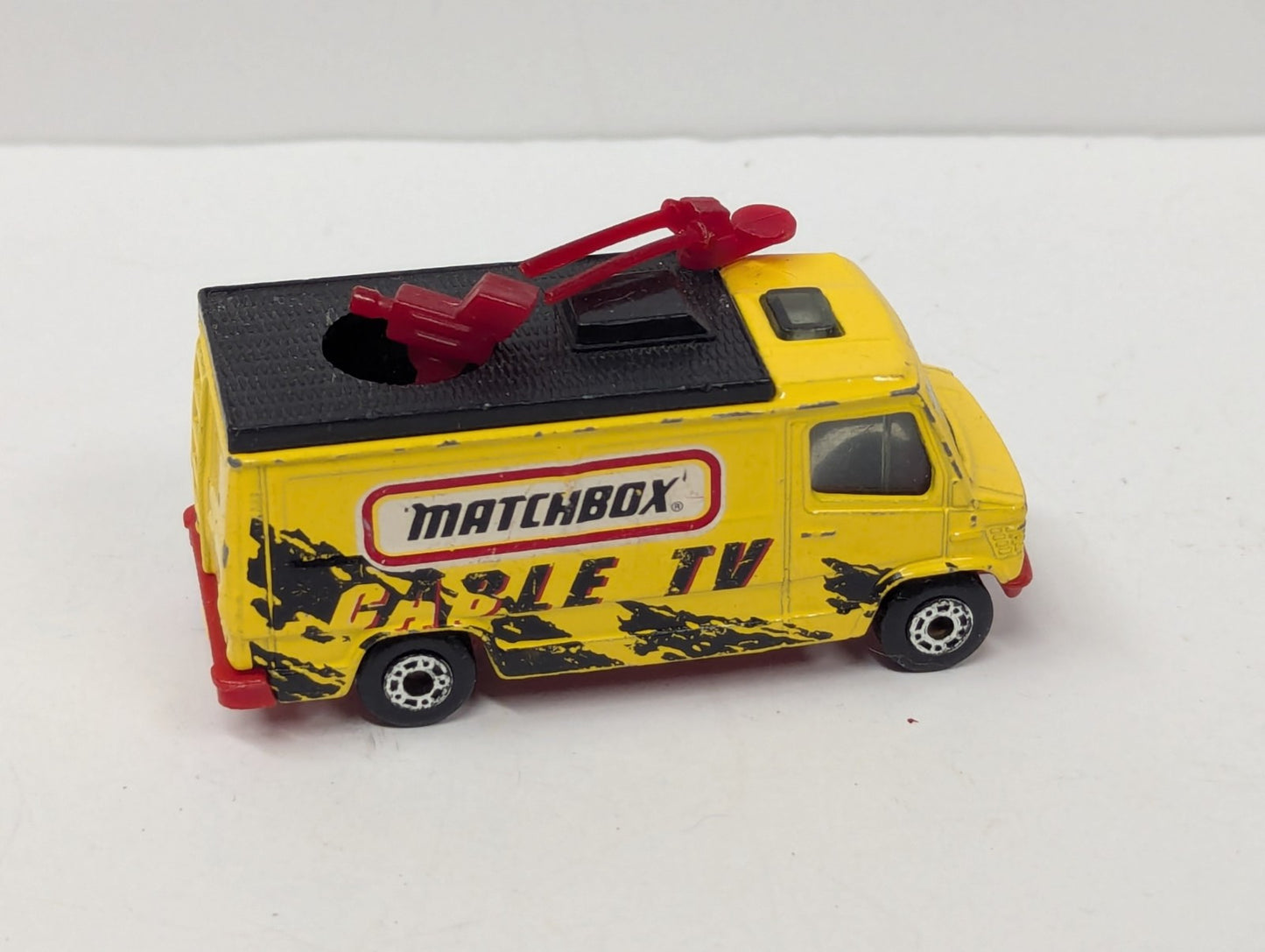 1989 Matchbox Int'l Ltd Cable TV News Truck  1:73 Scale 