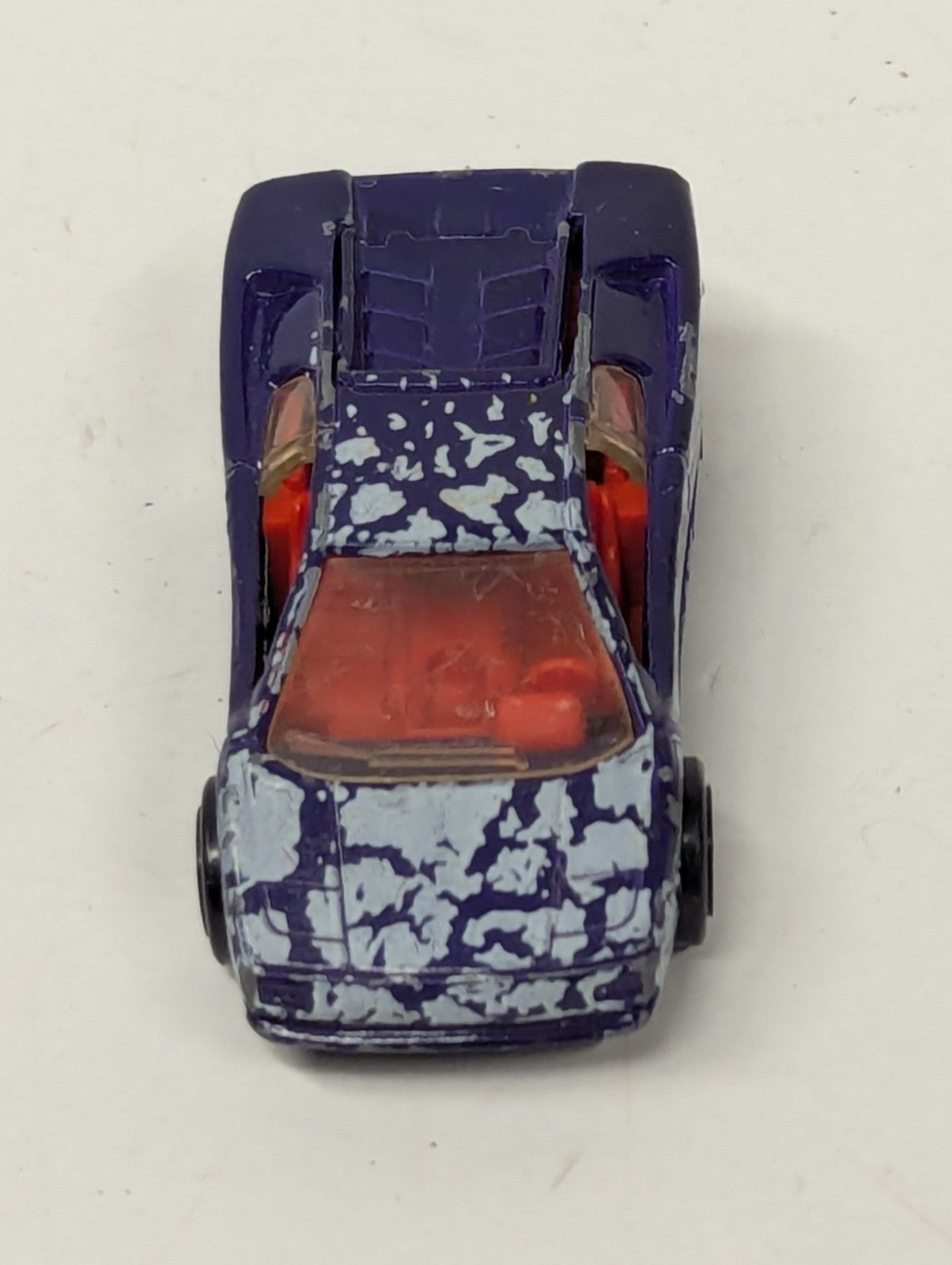 1991 Matchbox  Super Cars Lamborghini Diablo Blue-Purple