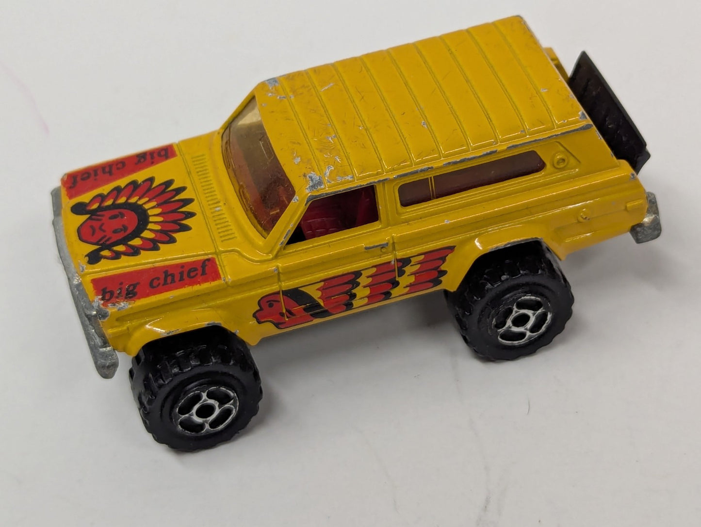 Vintage Majorette Team Indian 4 x 4 Jeep Cherokee 236 1:64 Scale with Dog