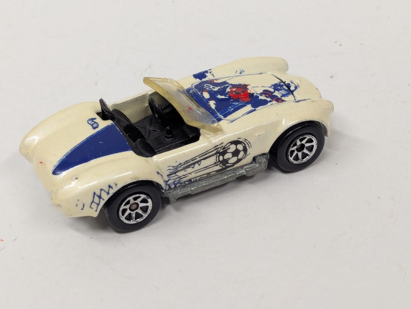 VIntage HOT WHEELS 1982 AC COBRA SHELBY with SOCCER GRAPHICS Opening Hood