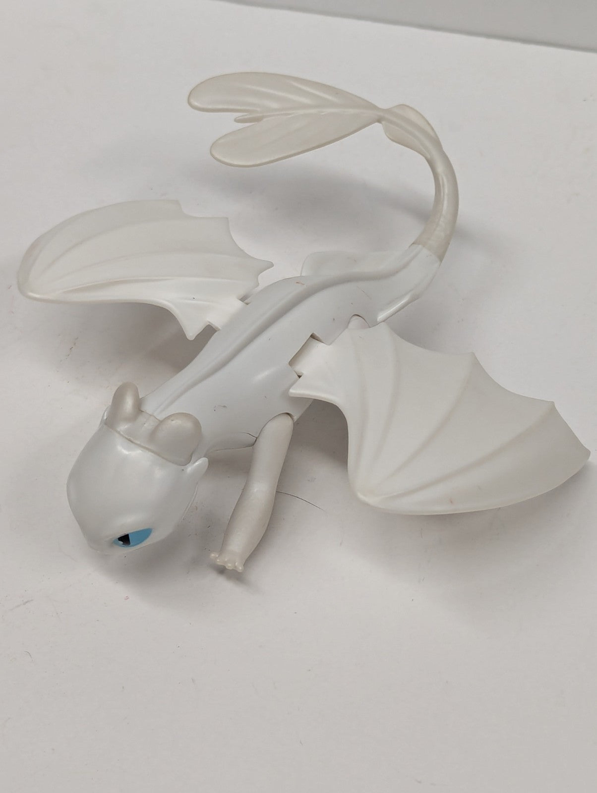 How To Train Your Dragon Figure Light Fury Toy 2018  Dreamworks 7"
