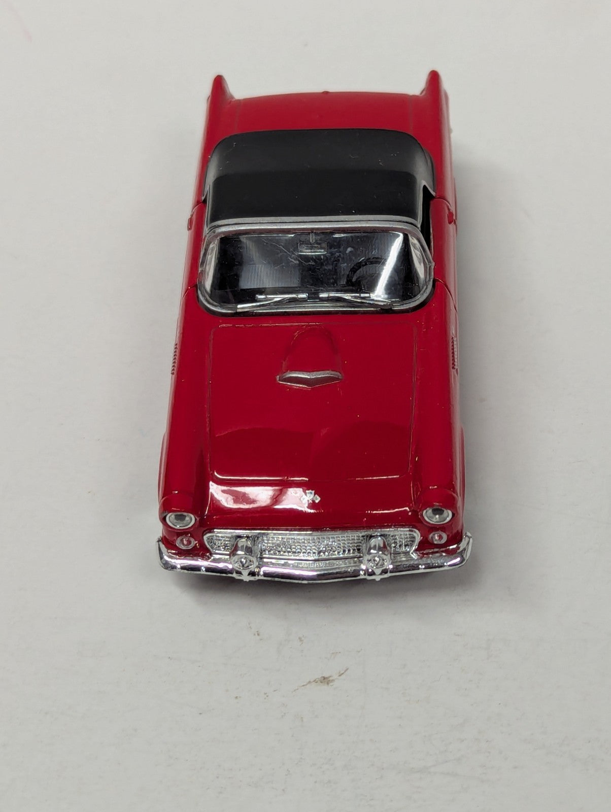 Welly 1/34 1955 FORD THUNDERBIRD (HARD-TOP), Red Diecast Metal Model (#42366H)