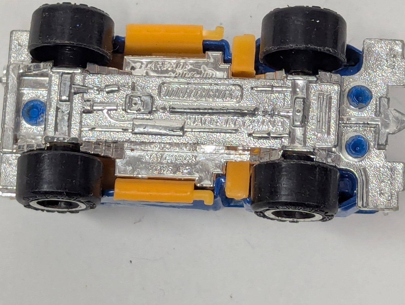 1982 Matchbox Blue Ford Custom F-150 Flareside W/ Flames Pickup Truck 1:76 Scale