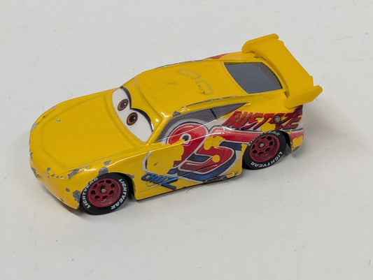 DISNEY PIXAR CARS "RUSTEZE CRUZ RAMIREZ" DIECAST CAR #95