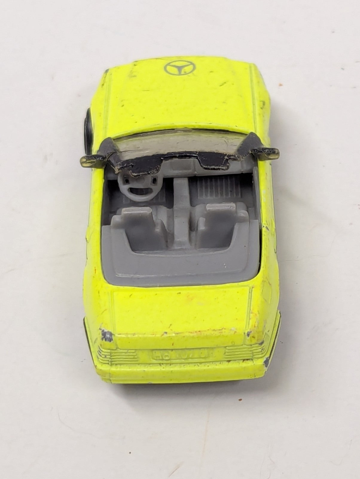 1993 Mattel Corgi Auto City Mercedes Benz SL500 Neon Green 93177