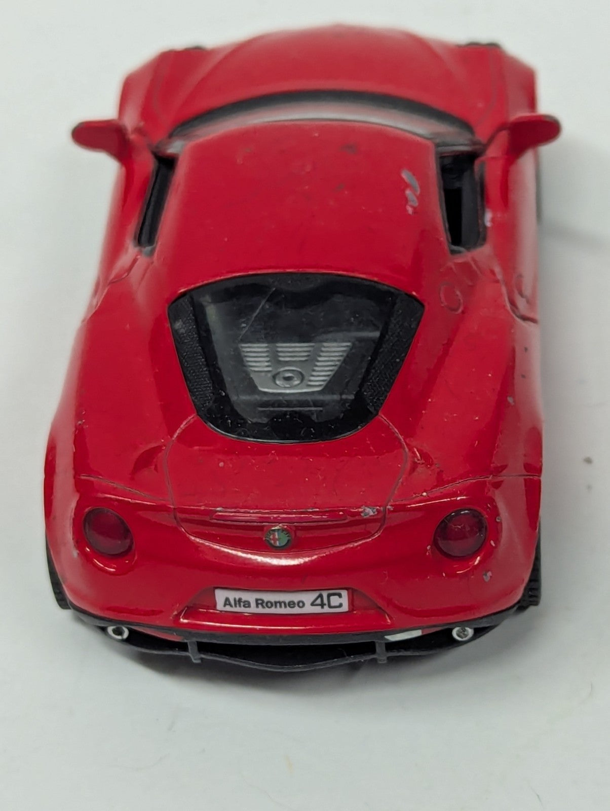 Motormax 1/24 - Alfa Romeo 4C Red Sports Car Diecast Scale Model Car