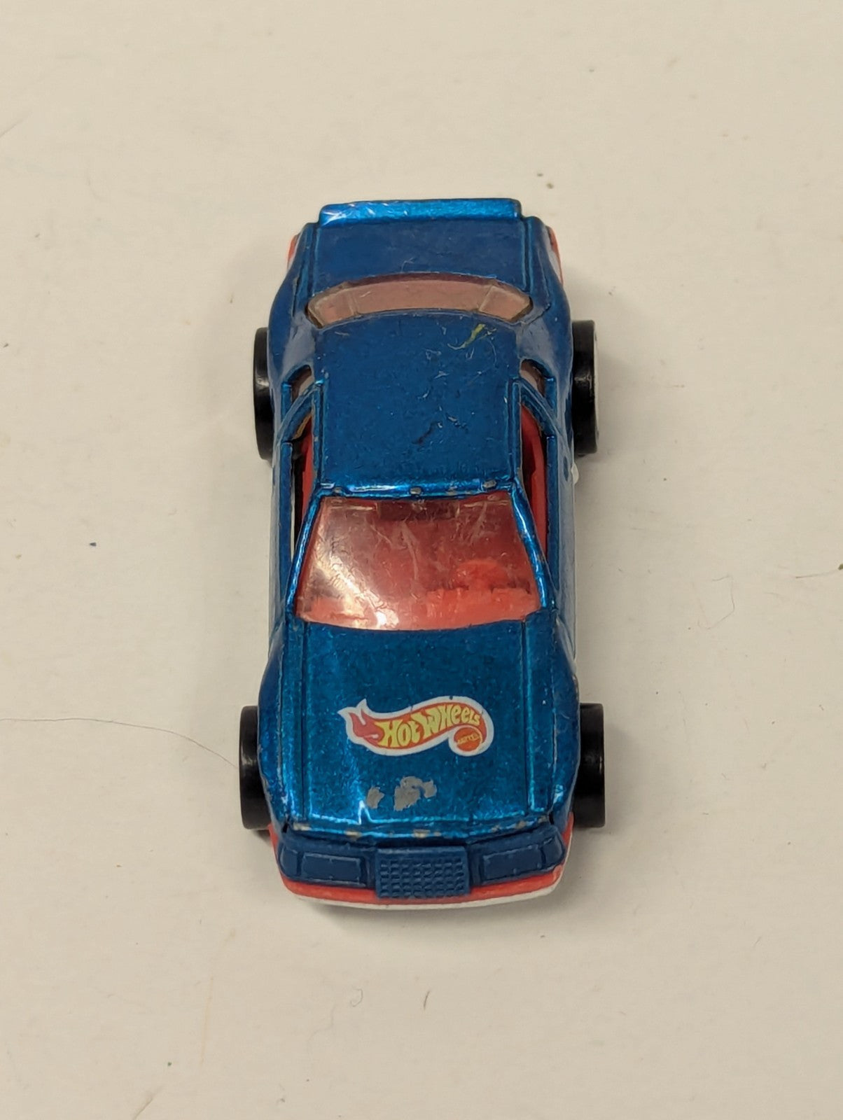 1983 Hot Wheels - THUNDER BURNER - Vintage Diecast 1/64 - Red White and Blue