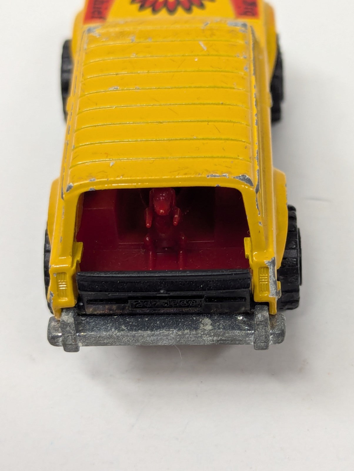 Vintage Majorette Team Indian 4 x 4 Jeep Cherokee 236 1:64 Scale with Dog