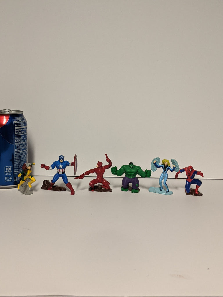 Lot of 6 Tiny Marvel Heros Figures