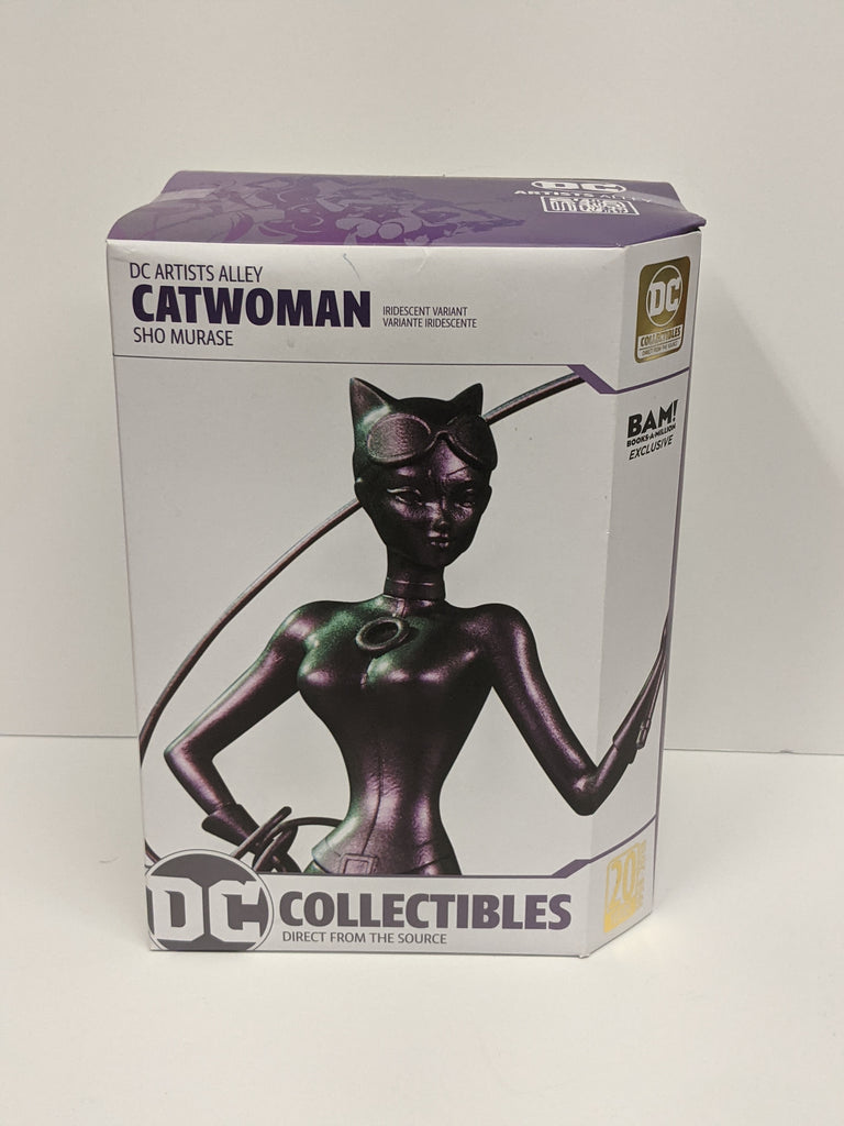 DC Artists Alley Catwoman Statue in Box