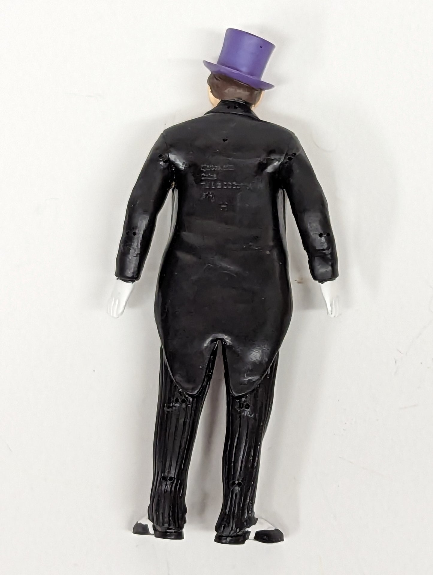 DC Batman Penguin Bendy Figure 1B